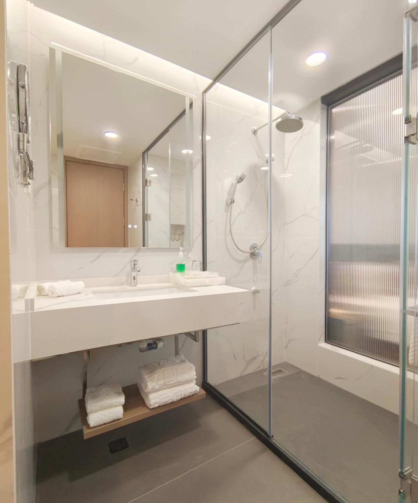 שנג'ן Romanjoy International Hotel מראה חיצוני תמונה